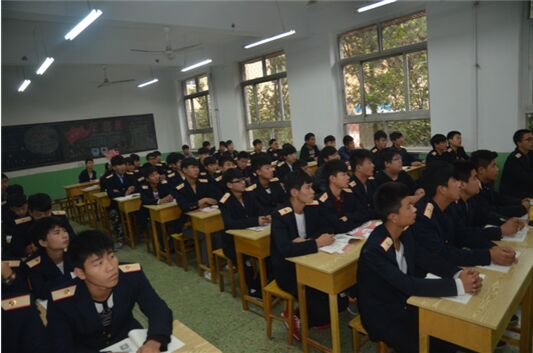 在成都铁路技术学校的几年时间应该怎么学习