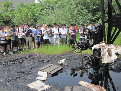 南充邮电工业学校2020-油气采输招生(中专+大专)_招生信息