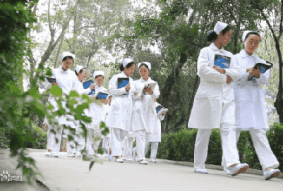 成都卫生学校口腔专业情景怎么样