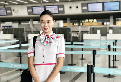 成都航空职业学校：航空服务专业的就业前景分析