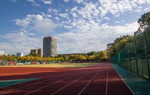 重庆市旅游学校简介